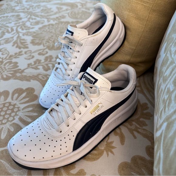 NWOT Puma GV Special Sneakers (unisex) - Picture 1 of 10